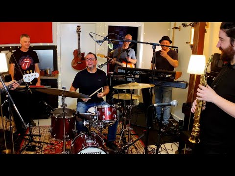 'ENGLISHMAN IN NEW YORK' (STING) cover by HSCC