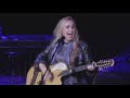 Melissa Etheridge sings "Nowhere To Go" in Lawrence, Kansas ~ November 3, 2019