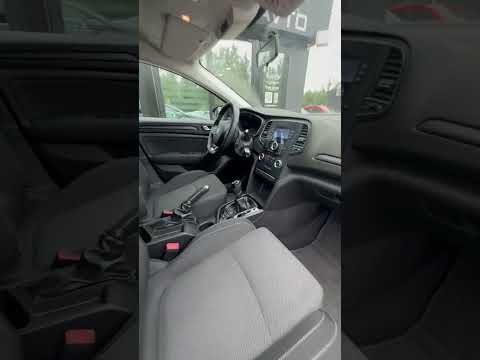 фото renault megane iv рестайлинг 0