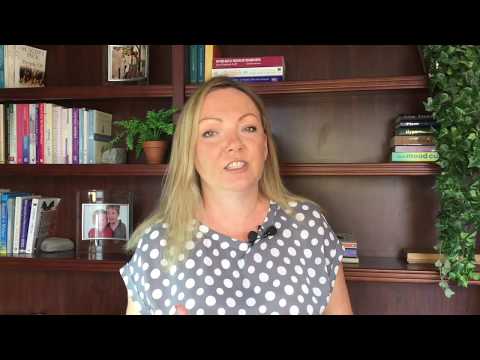 Lyanne Pudney, Online Anxiety Therapist video.