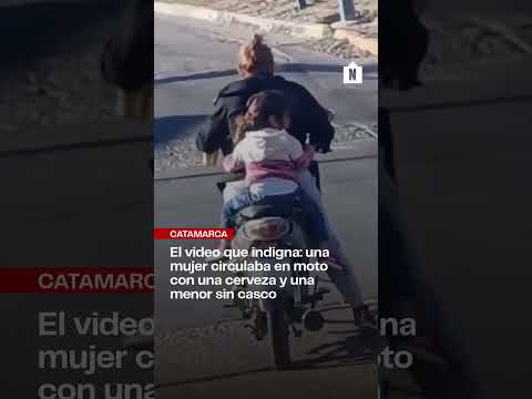 🚨🏍️ La grabaron en moto con una cerveza en la mano y una menor sin casco