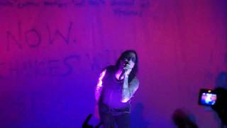 Marilyn Manson - Devour