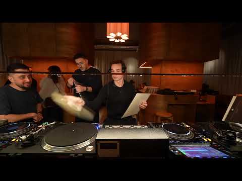 Cristi Cons at TON | 11 Dec 25