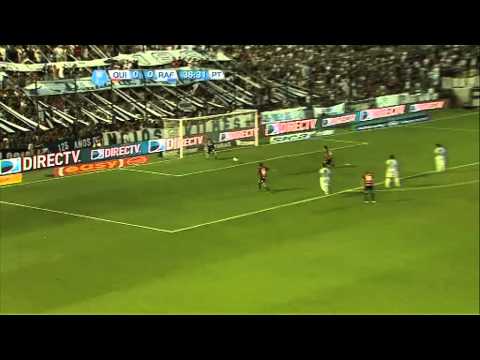 Atajada de Sara. Quilmes-Rafaela. Torneo Final 2013. Fecha 4. Fútbol Para Todos.