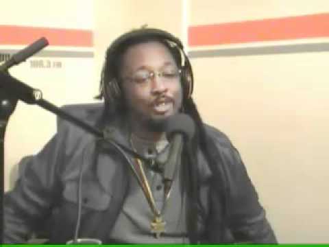 Black roots : junior murvin dubplate in Paris.mov