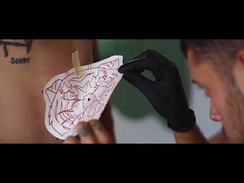 T . A  . T . U  - SCARFACE JOHANSSON [ V INK D E O ]