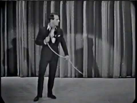 Dickie Henderson - Mic Cord routine - 1959