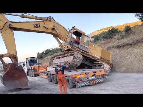 Loading And Transporting The Caterpillar 245B Excavator - Fasoulas Heavy Transports