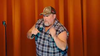 The Elvis Way Out - Larry The Cable Guy: Remain Seated