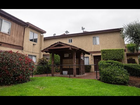 Video tour of 7321 Lennox J8 in Van Nuys, CA