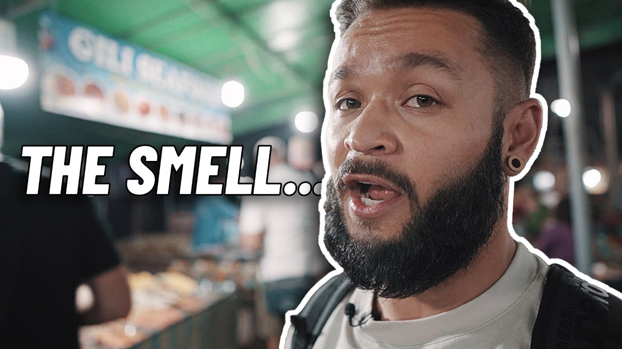 A duo delves into a visit to bustling Trawangan Night Market.