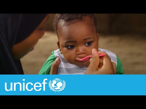 Mini cours de maître d'éducation parentale : La diversification alimentaire | UNICEF