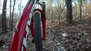 preview picture of video 'coldwater trail papa bear rear shock view'