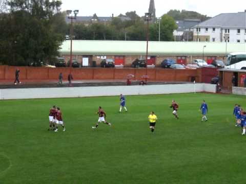 Linlithgow Rose v Lochee - 02/10/10 - King scores Rose Second