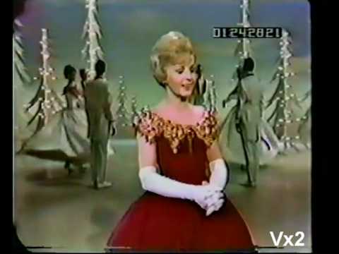 DOROTHY COLLINS It Might As Well Be Spring in brilliant COLOR