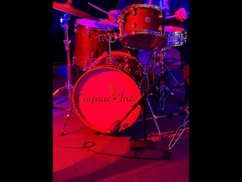 Cognac Jazz video.