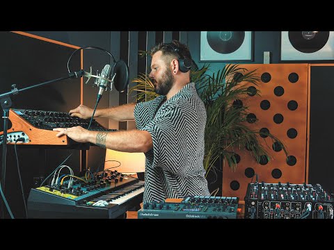 Made By Pete 'Yourself' (Live)