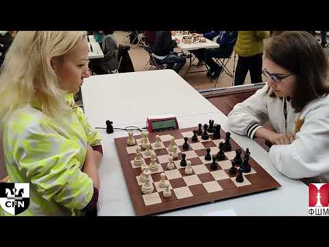 CFN. FCM. WGM M. Fominykh (2070) vs WIM A. Dimitrova (2136). Chess Fight Night. Blitz