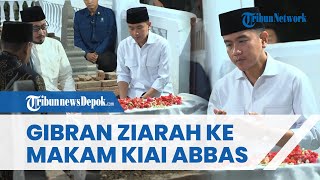 MOMEN Wapres Gibran Malam Malam Ziarah ke Makam Kiai Berjuluk Sang Macan dari Barat di Cirebon