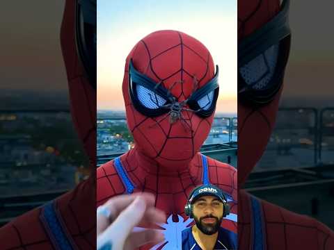 O homem aranha ganhou uma aranha de presente #shorts #spiderman