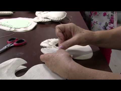 Mulher.com 18/02/2015 Tecnica coelho rustico em feltro por Carmen Silvia Parte 1