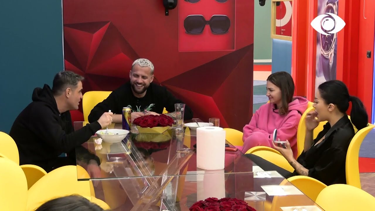 Luizi komenton lëvizjet e Xhonit