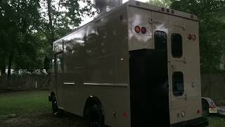 BUILDING MY FIRST FOOD TRUCK ON MY DRIVEWAY