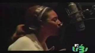 Beyonce Recording Spanish Version Of Listen