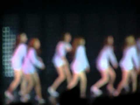 110610 SNSD - GENIE [SMTOWN PARIS]