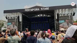 Download lagu TITIP RINDU BUAT AYAH - IWAN FALS Feat EBIET G. ADE - LIVE AT PESTAPORA 2025 mp3