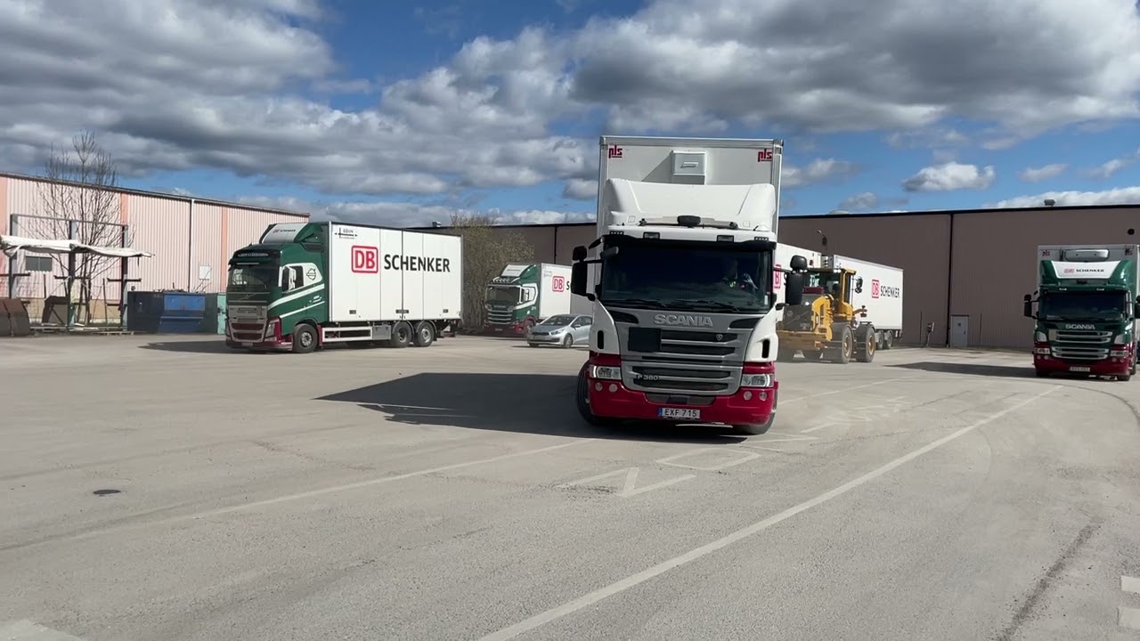 Scania P360 - 363 800 km - Automat - vit - 2015