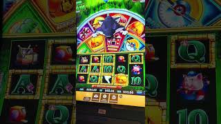 I Won BIG on Huff & Even More Puff Slot! #jackpot #slot #casino #hardrock