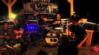 Download lagu Arabian Peanuts - Lagu Gila Acoustic (Closehead Anniversary 16th) mp3
