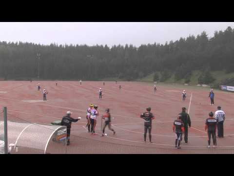 Naisten superpesistä:  Vihdin Pallo - Kankaanpään maila 25.6.2015