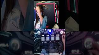 音ゲーの筐体についているち〇びを弄るゆのしー #shorts #twitch #tiktok #live #yunocy #谷間