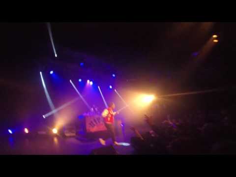 Cyanure hiphop momo birthday