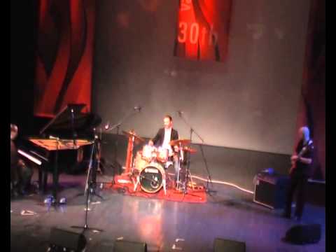 Garo Tavitjan - Independence polyrmetric solo in Serbia