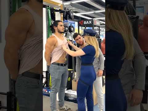 Cop girl fell in love with me🤫