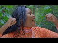 Lady Bee - Nakuinua (Official Video)