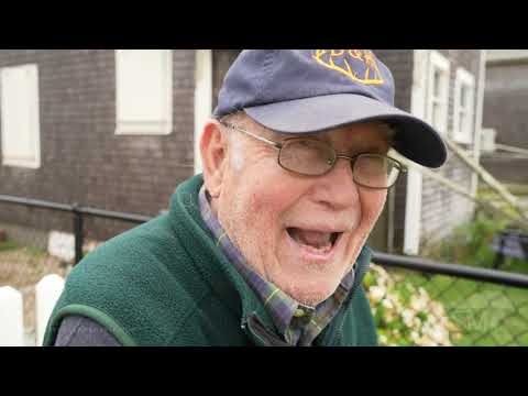 10-26-2021 Marshfield, Ma Homes boarded up ahead of powerful nor'easter- drone- SOT
