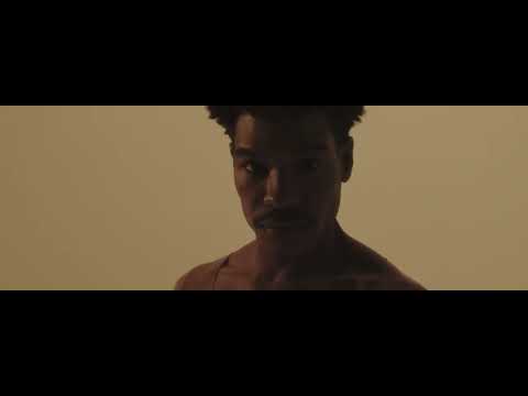 Capicua e Toty Sa'med - Ao Ocaso (Lyric Video)