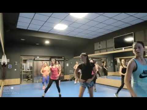 Аеробик денс с Милка Sylvia Koleva & Mr.Bachata - Миг след лятото