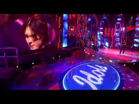 Boris singing "Papa was a Rollin Stone" by Sly and the family stone - Liveshow 2 - Idols season 2