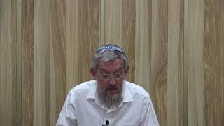 מוסקט | יום העצמאות | הרב אריה שטרן (ישיבת כרם ביבנה) - התמונה מוצגת ישירות מתוך אתר האינטרנט יוטיוב. זכויות היוצרים בתמונה שייכות ליוצרה. קישור קרדיט למקור התוכן נמצא בתוך דף הסרטון