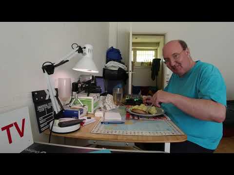 MongoTV_5088 - Min Aftensmad - DANISH MUKBANG - MEDISTERPØLSE Med Kartofler og Bearnaisesovs