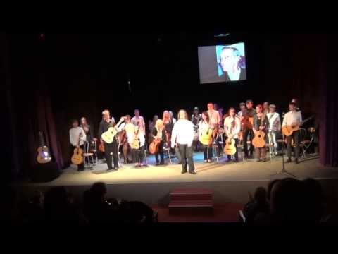 Saint-Petersbourg Guitar Orchestra plays  A.Vivaldi - Andante (direction Anatoly Izotov)