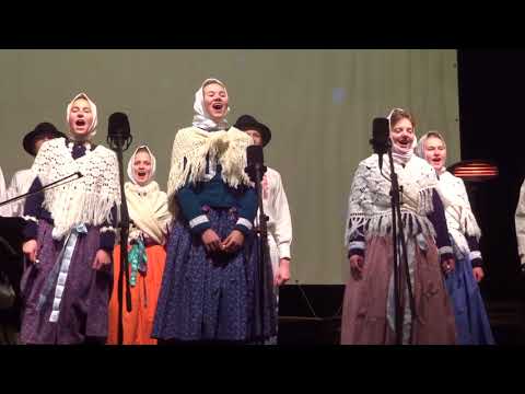 Dětský folklorní soubor ROSÉNKA -Praha, č.2/Vánoční trhy Praha2017