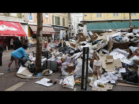  العرب اليوم - تراكم القمامة وانتشار الروائح الكريهة في شوارع مدينة مرسيليا الفرنسية