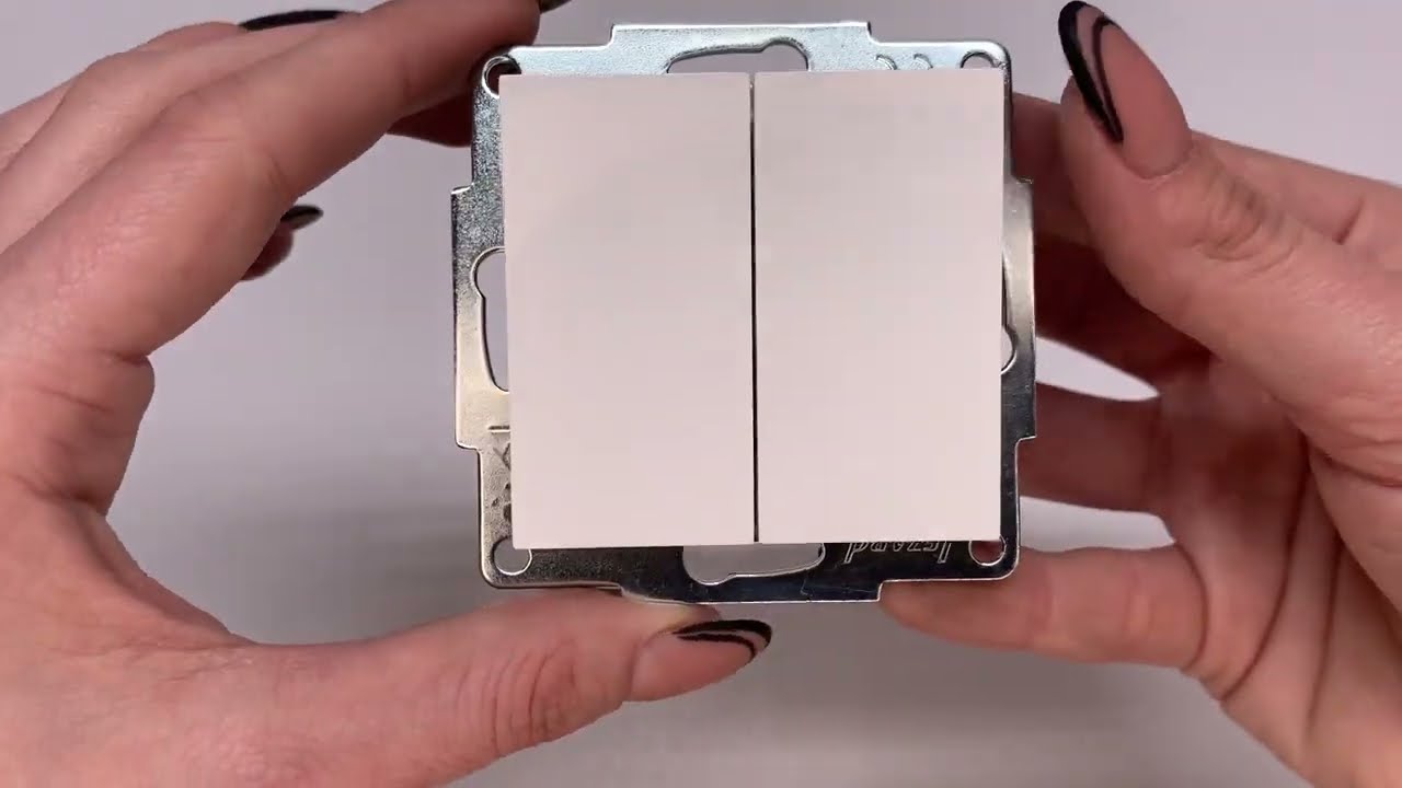 Вимикач двоклавішний LEZARD Vesna білий 742-0288-101