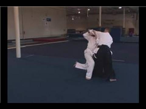 Aikido Techniques : Circular Energy